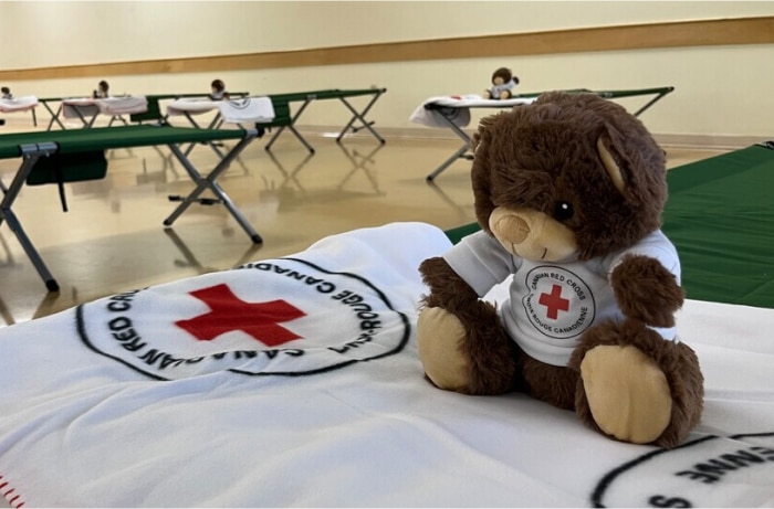 Image of Canadian Red Cross volunteers